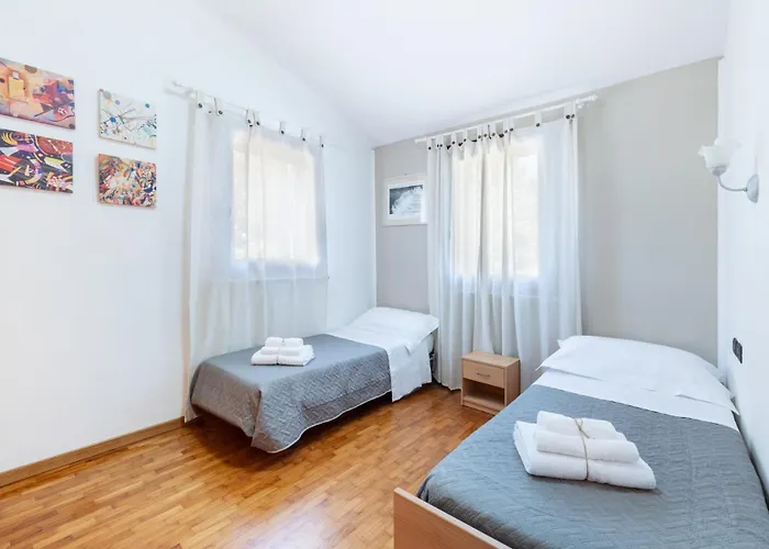 CHEZ BARNIE favoloso appartamento privato in villa a 800mt INGRESSO FIERA RIMINI
