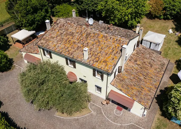 CHEZ BARNIE favoloso appartamento privato in villa a 800mt INGRESSO FIERA RIMINI