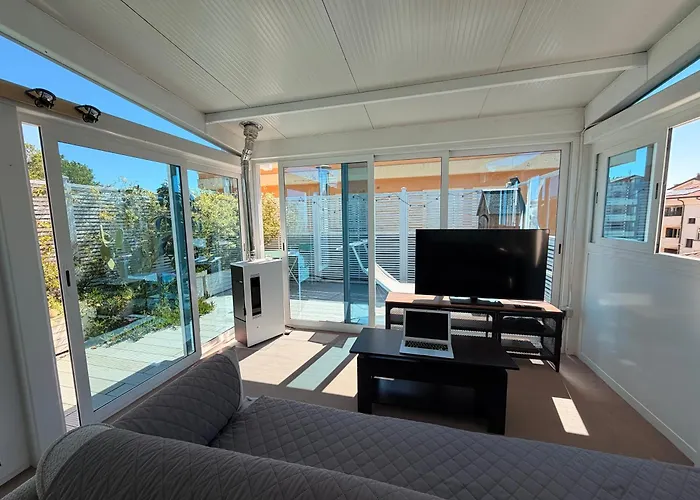 Rooftop-Marinacentro-Unique-Beach-Fun-Smart-Loveapt-Train-Park