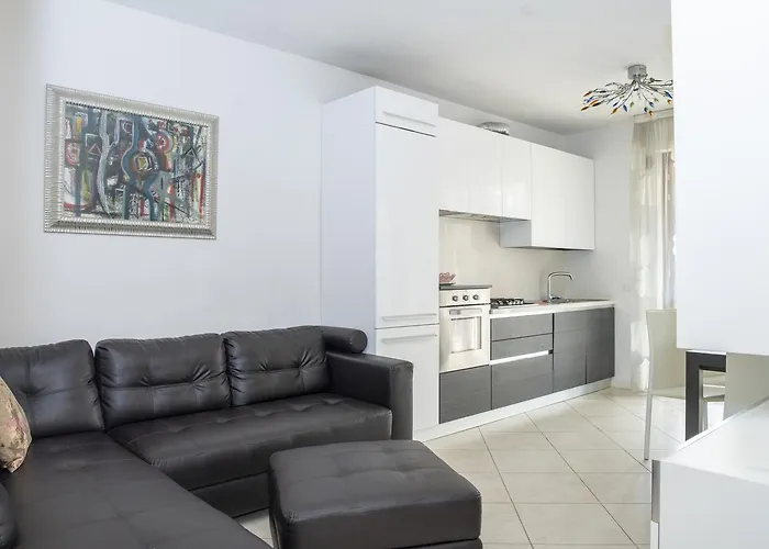 Guesthost - Fellini Family Flat