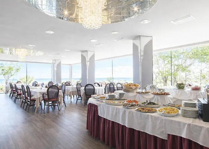 Hotel Regina Fronte Mare