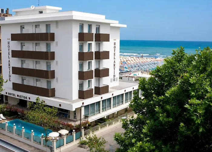 Hotel Artide - Beach Front